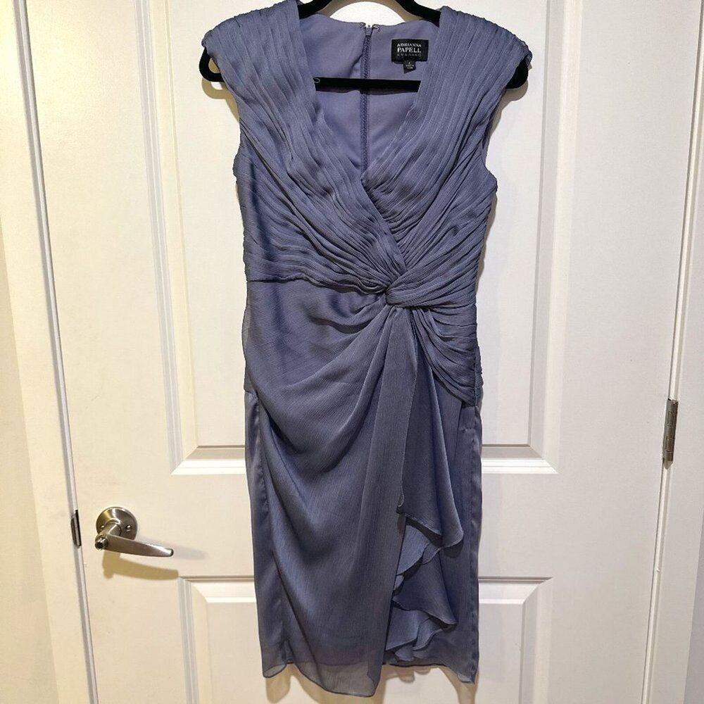 Adrianna Papell Dress Evening Gown Tiered V-Neck Iridescent Purple Fairy Sz 4